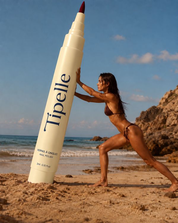 Tipelle nail pen beach campaign