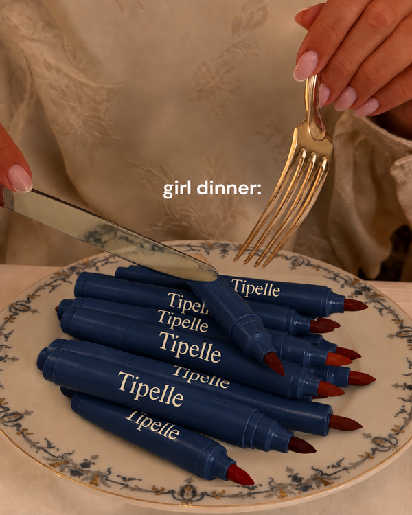 Tipelle pens at the dinner table