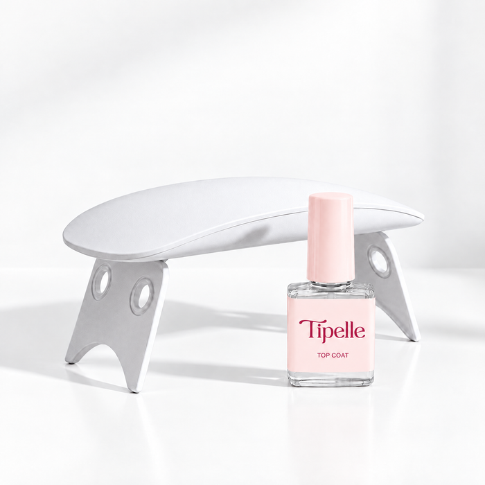 Tipelle Long-Lasting Kit: UV Lamp and Top Coat